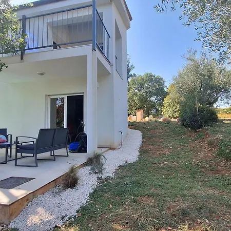 3 Bed Sleeps 6 -private Pool -casa Istriana Prázdninový dům Marčana